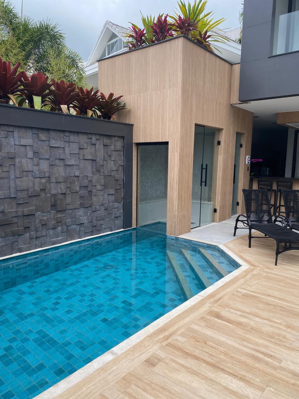 Casa de Alto Padrão — Riviera Del Sol (410m²)
